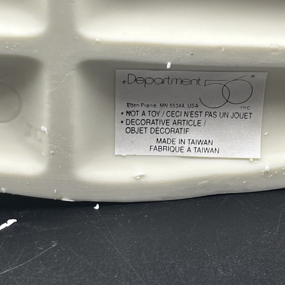 Snowbabies‎ "Hi Ho, Hi Ho To Frolic Land We Go"  Retired with Original Box - Picture 8 of 10